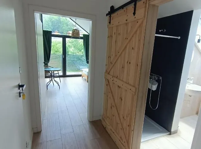 Powolutku Πανσιόν