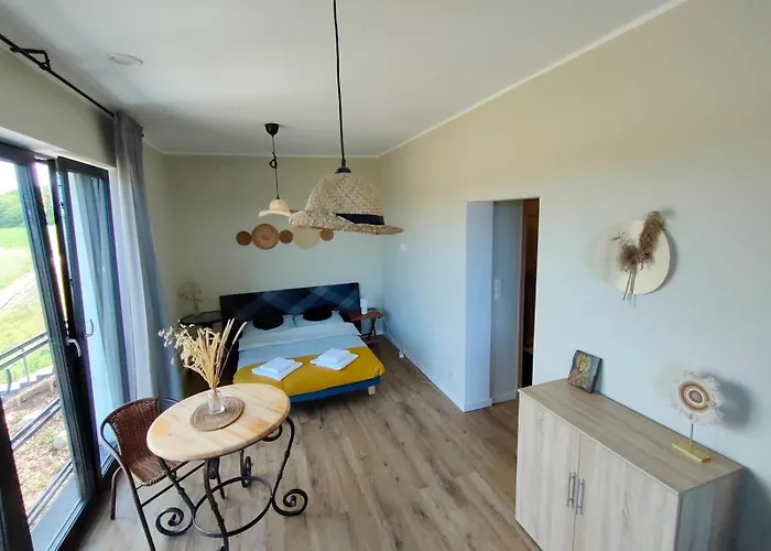 Powolutku Πανσιόν 3*